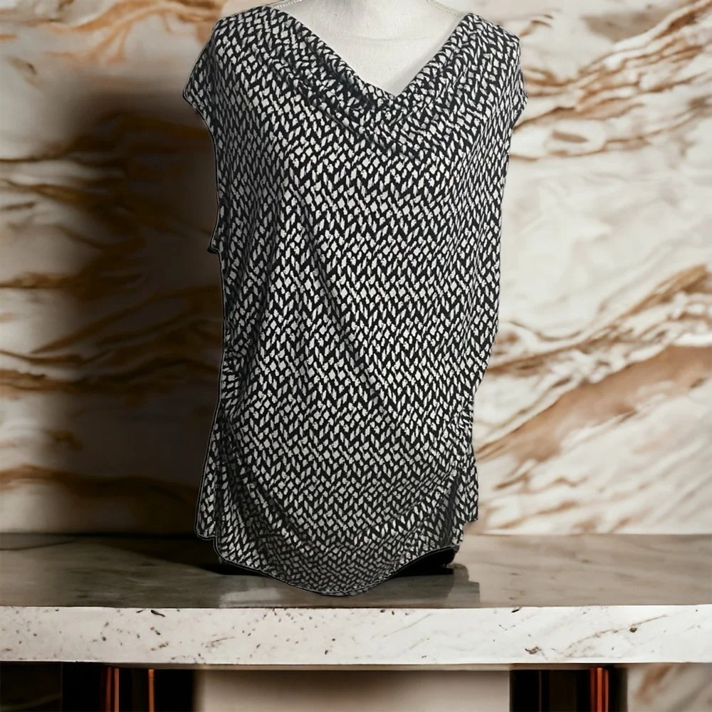 Chaus Cream & Black Print Short Sleeve Rouched Seam Career Top - Picture 1 of 6